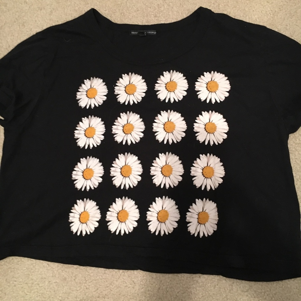 Daisy crop top